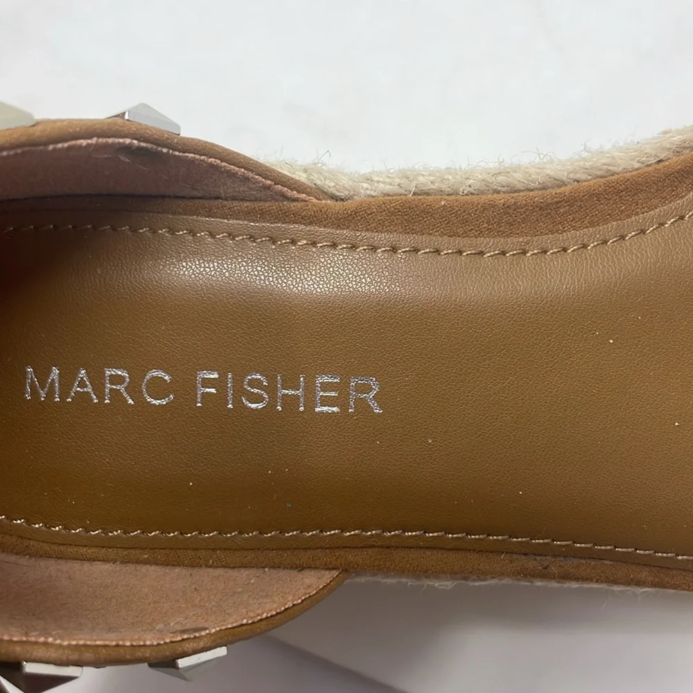 Marc Fisher Brown Suede Platform Studded Sandals Size 7.5 Excellent Condition